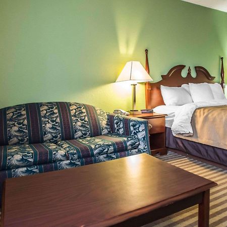 Quality Inn Mill Hall - Lamar Екстериор снимка