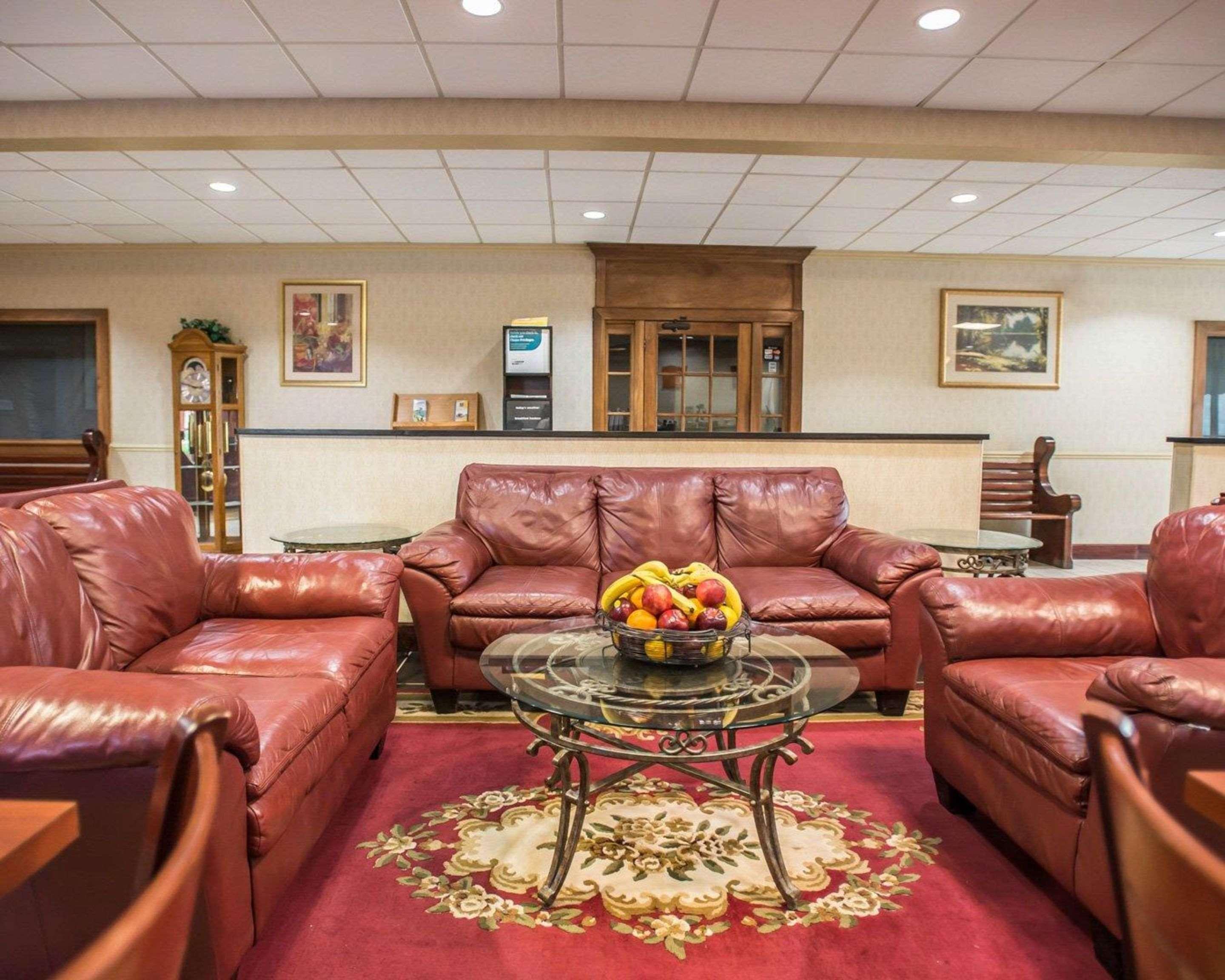 Quality Inn Mill Hall - Lamar Екстериор снимка